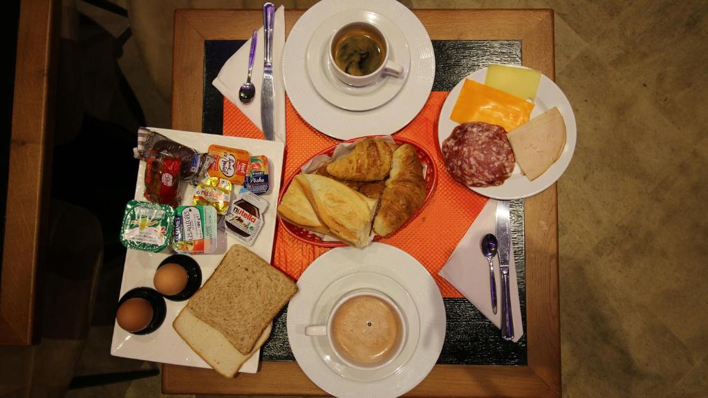 Nourriture dans l'hôtel ou à proximité