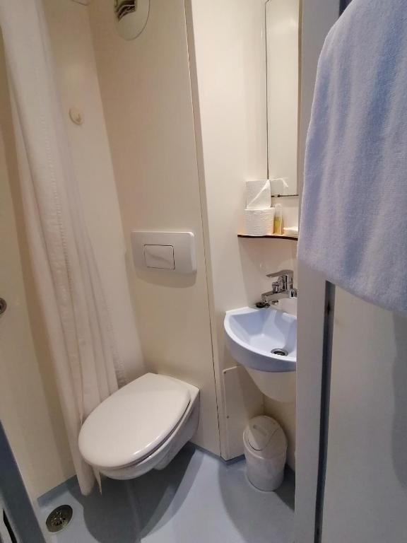 FastHotel Montpellier Ouest - Un Hôtel FH Classic - Habitación Triple Con Baño