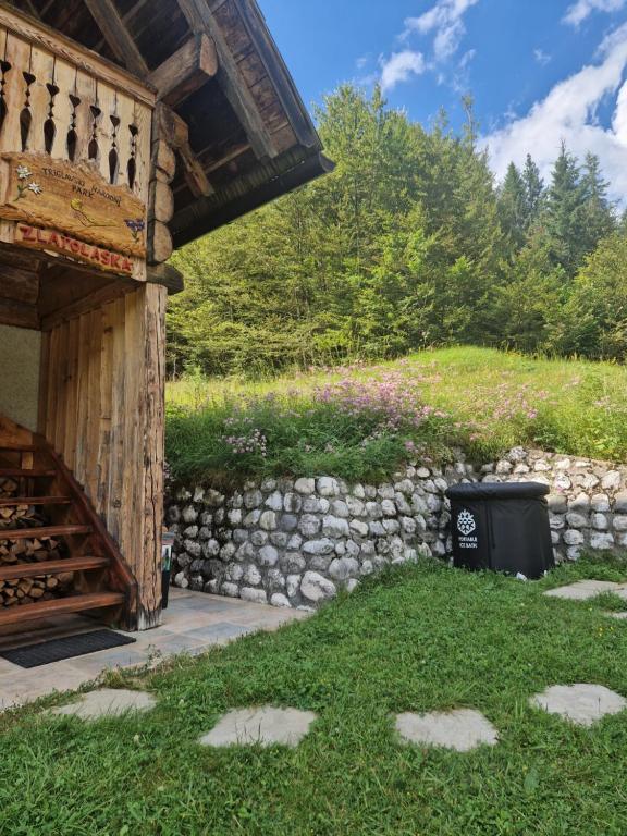 Zahrada ubytování Apartment in Chalet Goldilocks