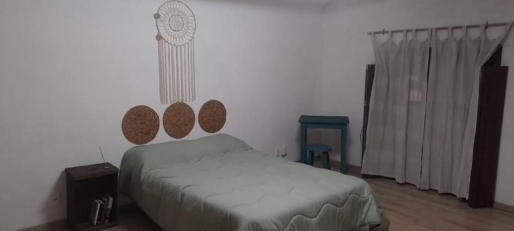 Postel nebo postele na pokoji v ubytování Habitación en apto compartido para una persona