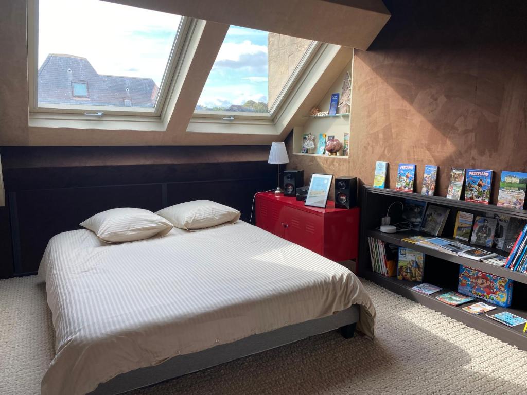 Postel nebo postele na pokoji v ubytování La chambre de Mathilde