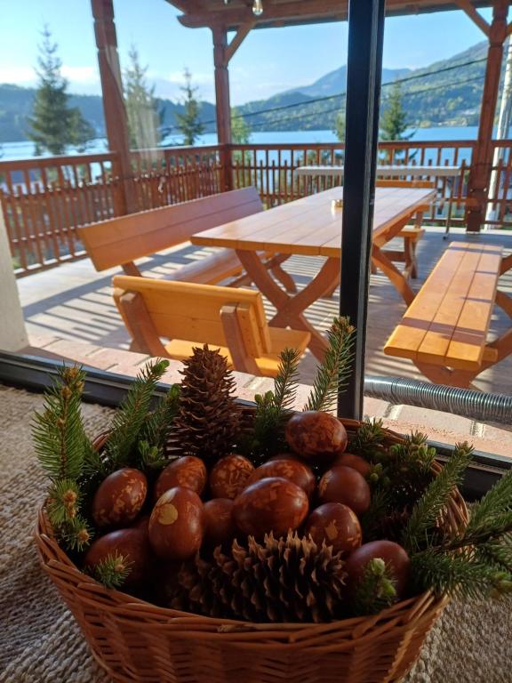 Afbeelding uit fotogalerij van CabAna de la Colibița in Colibiţa