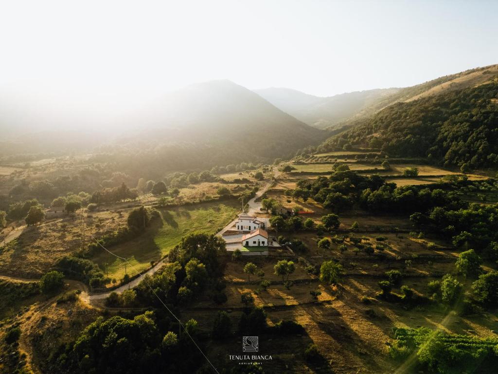 Loodusmaastik kuurordi lähedal