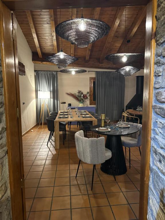 Restaurace v ubytování L'hotelet d'Estamariu Cal Teixidor