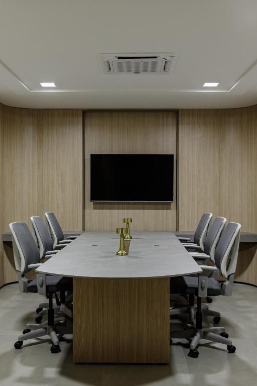 Área de negócios e/ou sala de conferências em HCM - Hotel Corais de Manaira