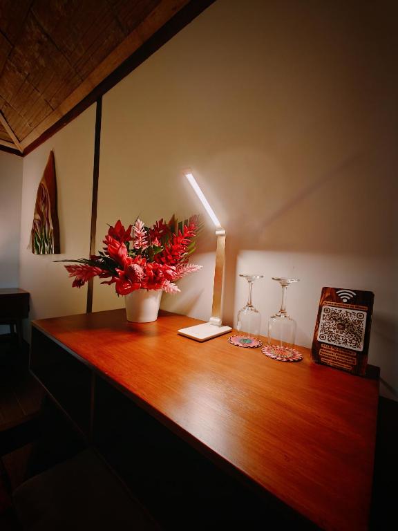 The River House - Upscale Lodge - Chalet D'une Chambre