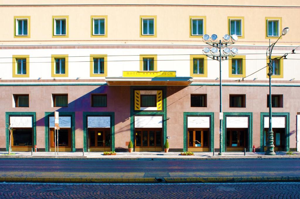 Hotel Naples - Resim 12