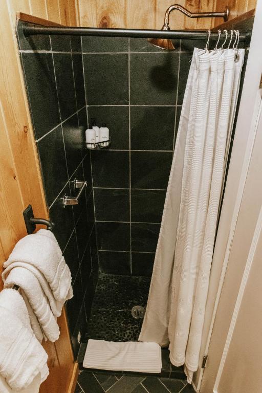Bagno di The Inn at Arch Cape