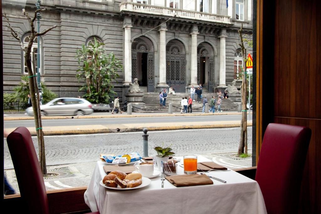 Hotel Naples - Resim 39