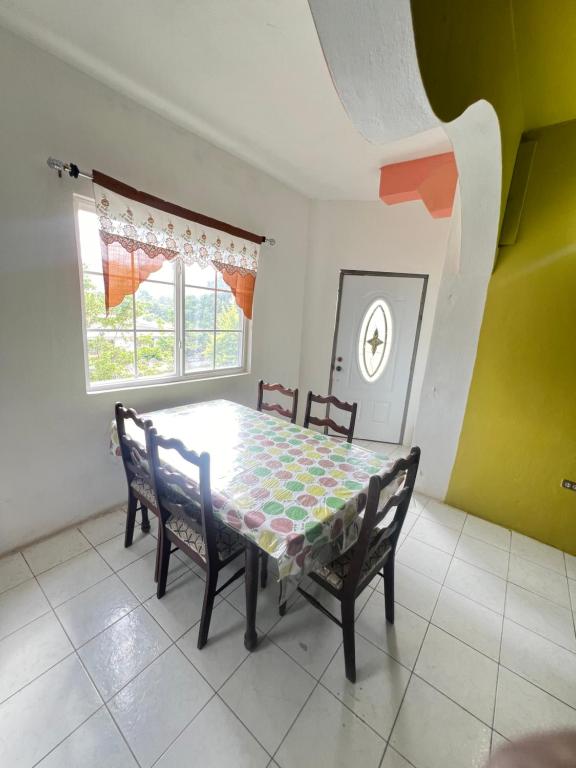 Cozy Family Inn - Double Room