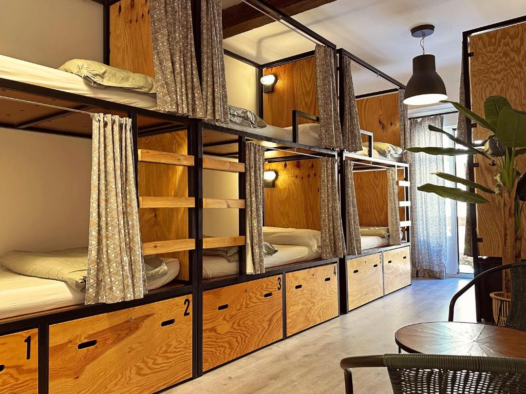 Surfing Etxea - Surf Hostel - 11