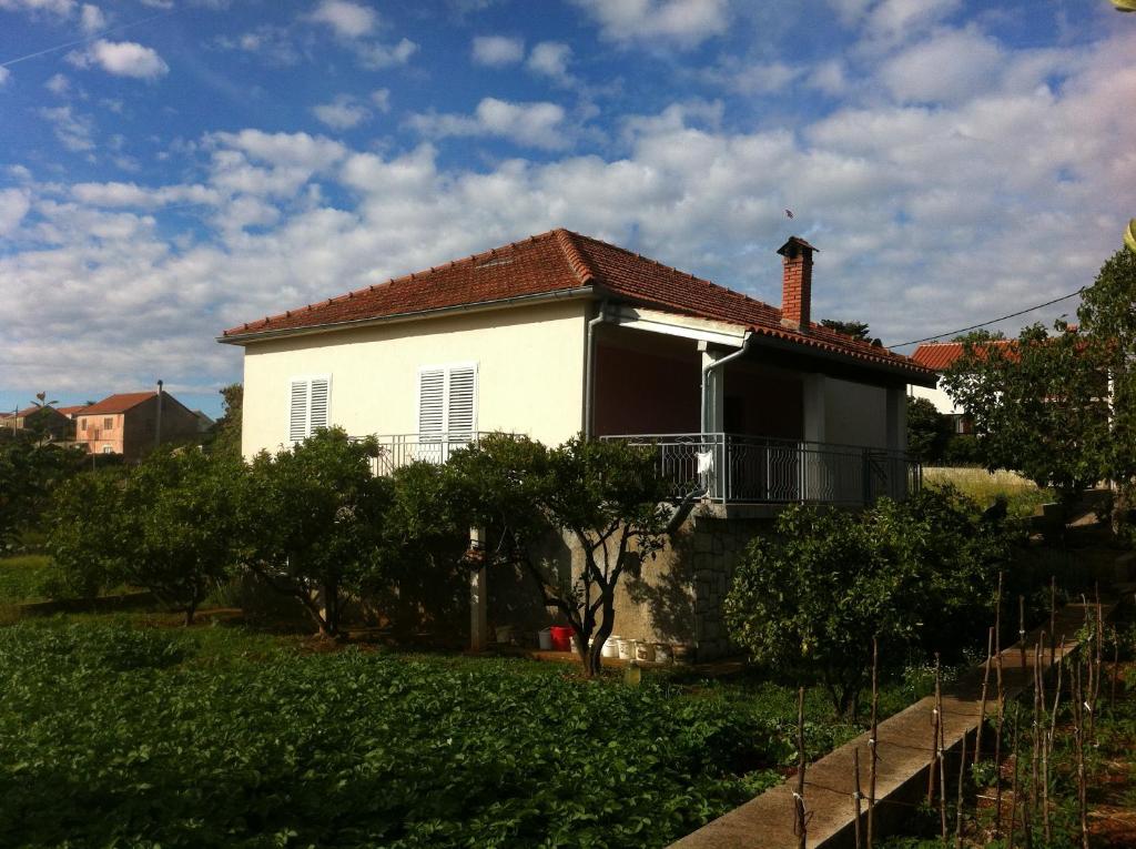 Apartments with parking spaces Zaglav, Dugi otok - 11924