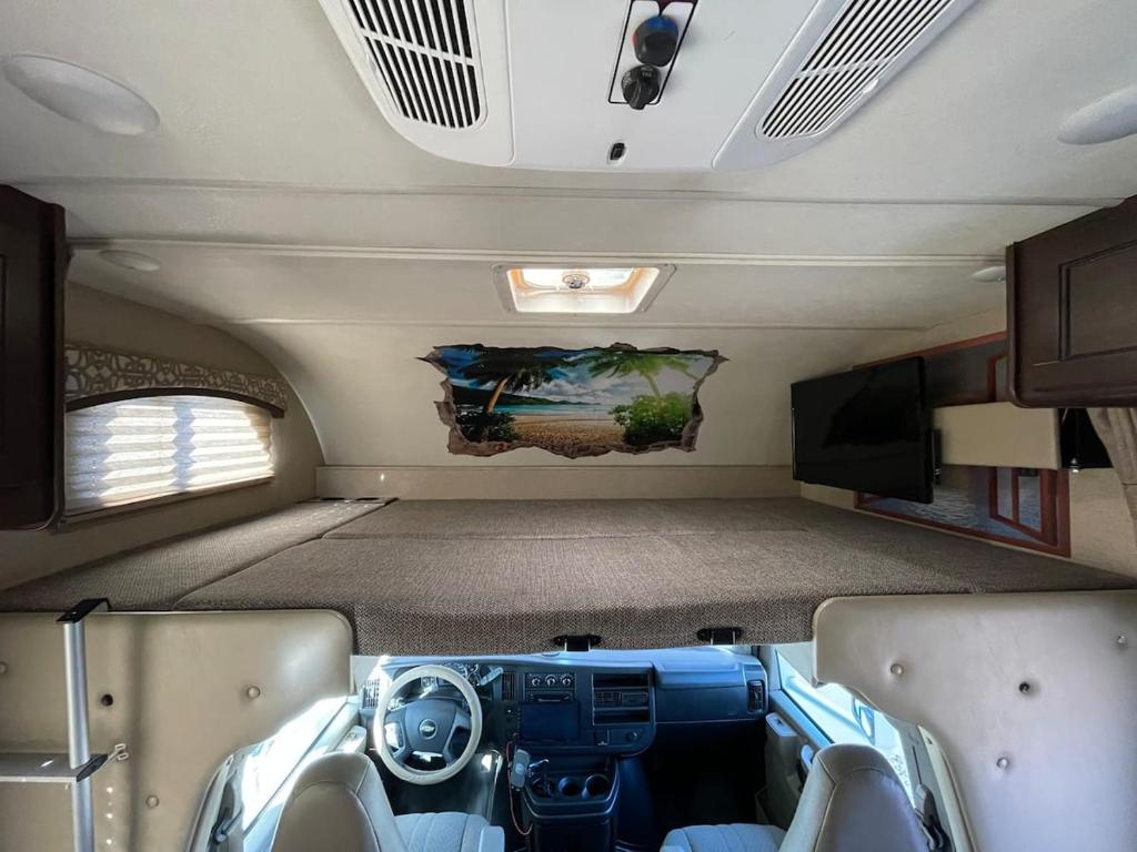 Fotografie z fotogalerie ubytování AJ-XL RV Rental v destinaci Reseda