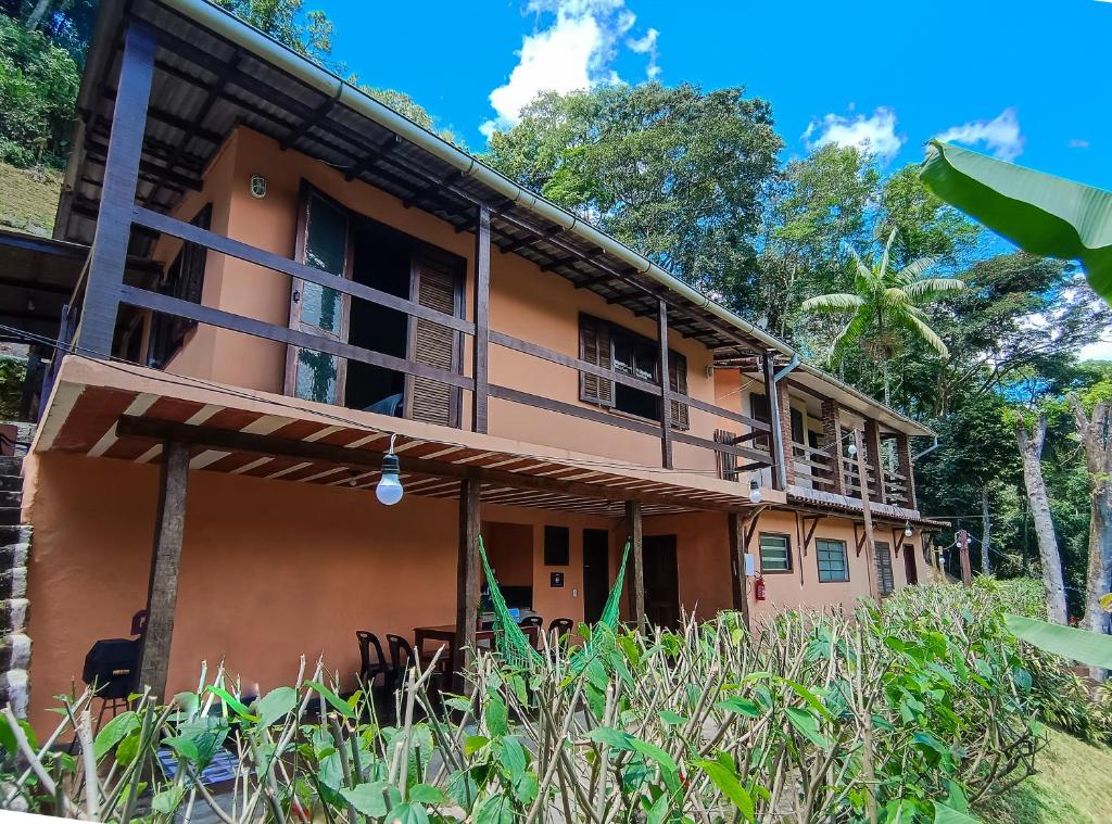 Casa Fofa! No Coração de Araras! - Casa De Cuatro Dormitorios