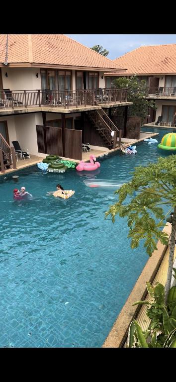 Blue Bay Resort - Access to Pool and Beach-Phuket & Krabi - 9