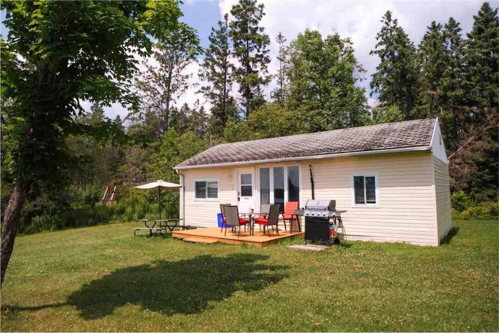 Zahrada ubytování Beachfront Getaway #3 - Maijac Resort & Marina