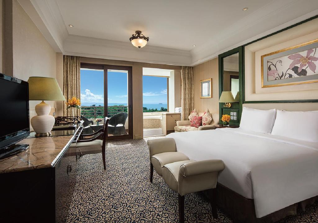 TV a/nebo společenská místnost v ubytování Seaview Resort Xiamen