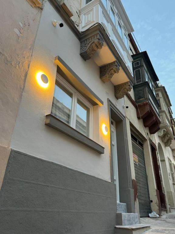 Budova, kde se prázdninový dům nachází