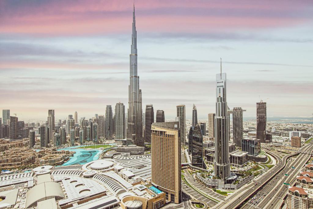 Φωτογραφία από το άλμπουμ του Magnificent 3BR with Full Burj Khalifa & Fountain view στο Ντουμπάι