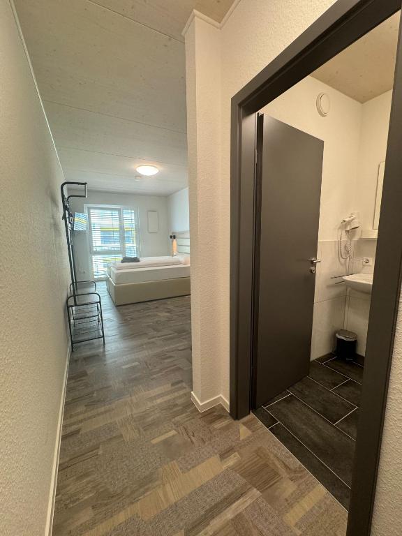Koupelna v ubytování Hotel Lijo, bei Basel