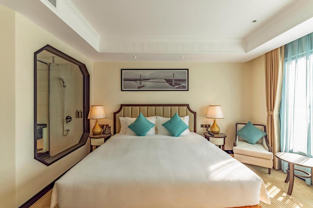 Charmant Suites a Boutique Hotel Can Tho - 1