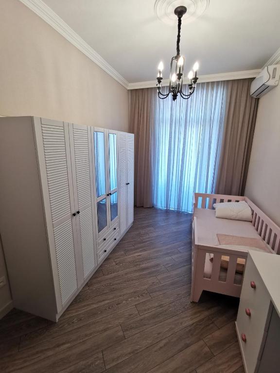 فضای داخلی City center apartment در باکو - تصویر ۳