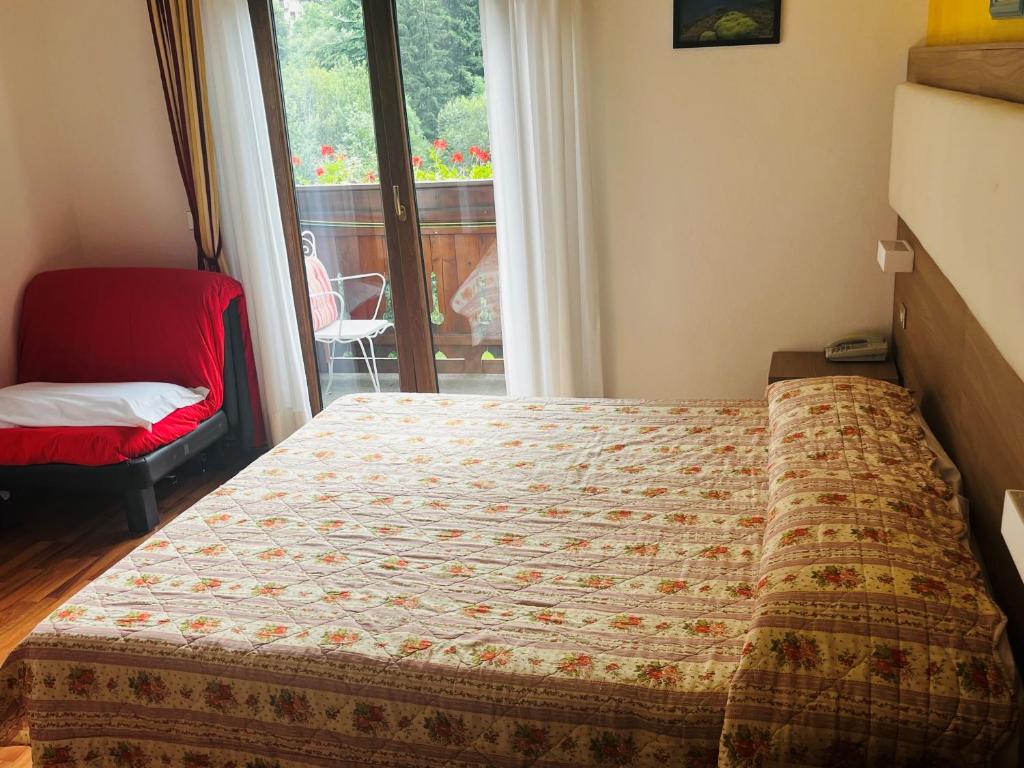 Hotel Genzianella - Quadruple Room