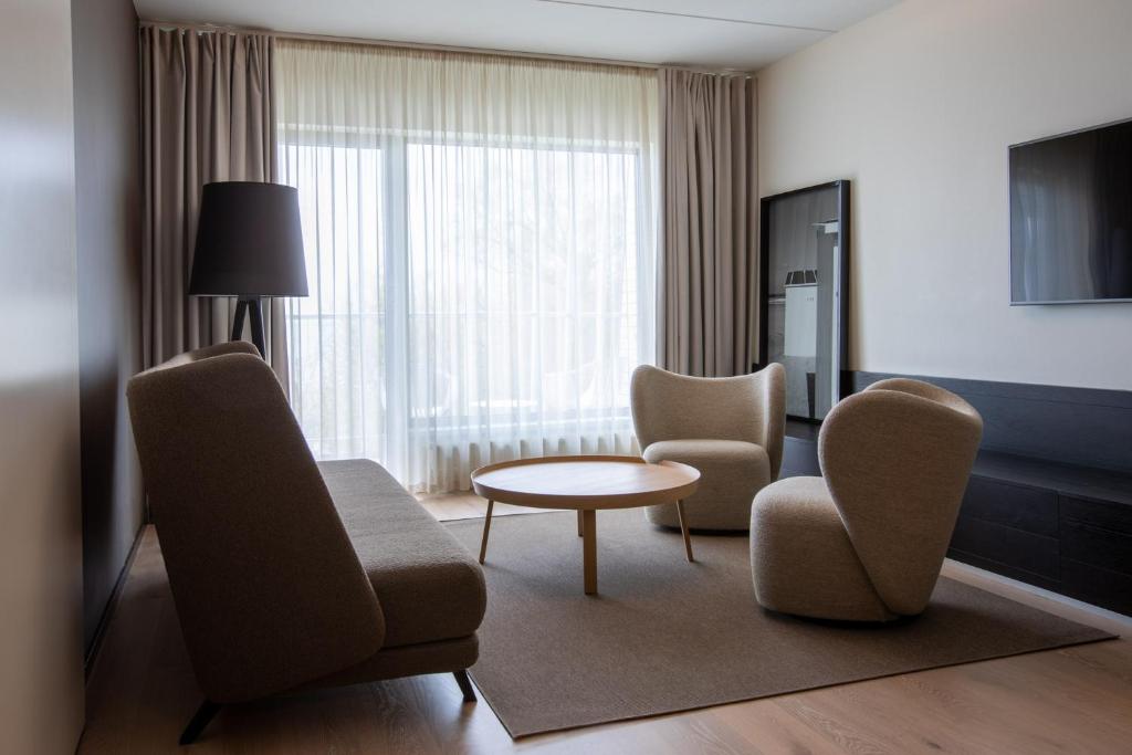 Istumisnurk majutusasutuses Hedon Spa & Hotel