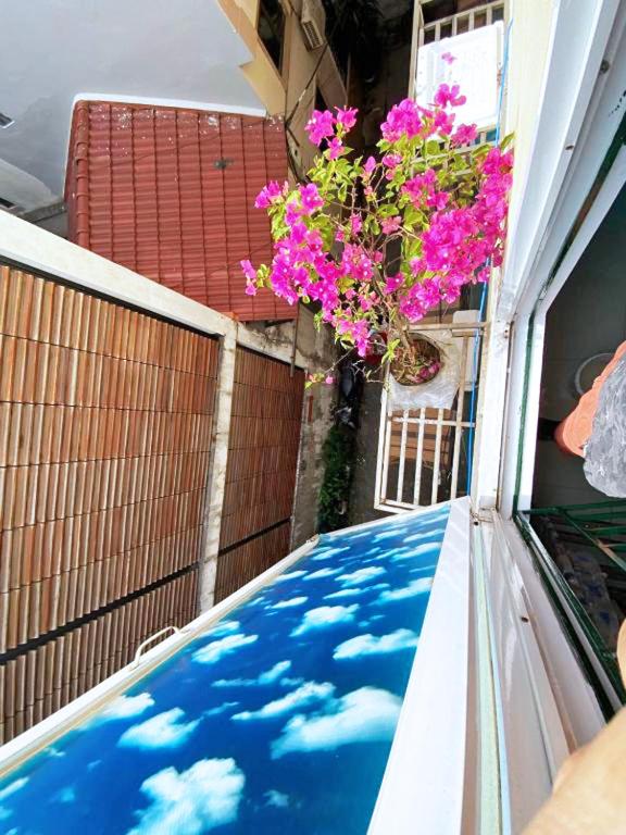 Bazén v ubytování Mini Homestay nebo v jeho okolí