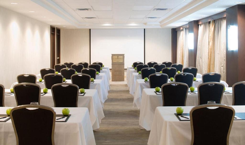 Cambridge Suites Hotel Halifax - Resim 6