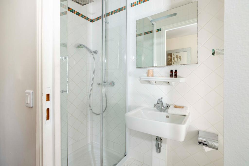 Hôtel Saint Pierre - Resim 36