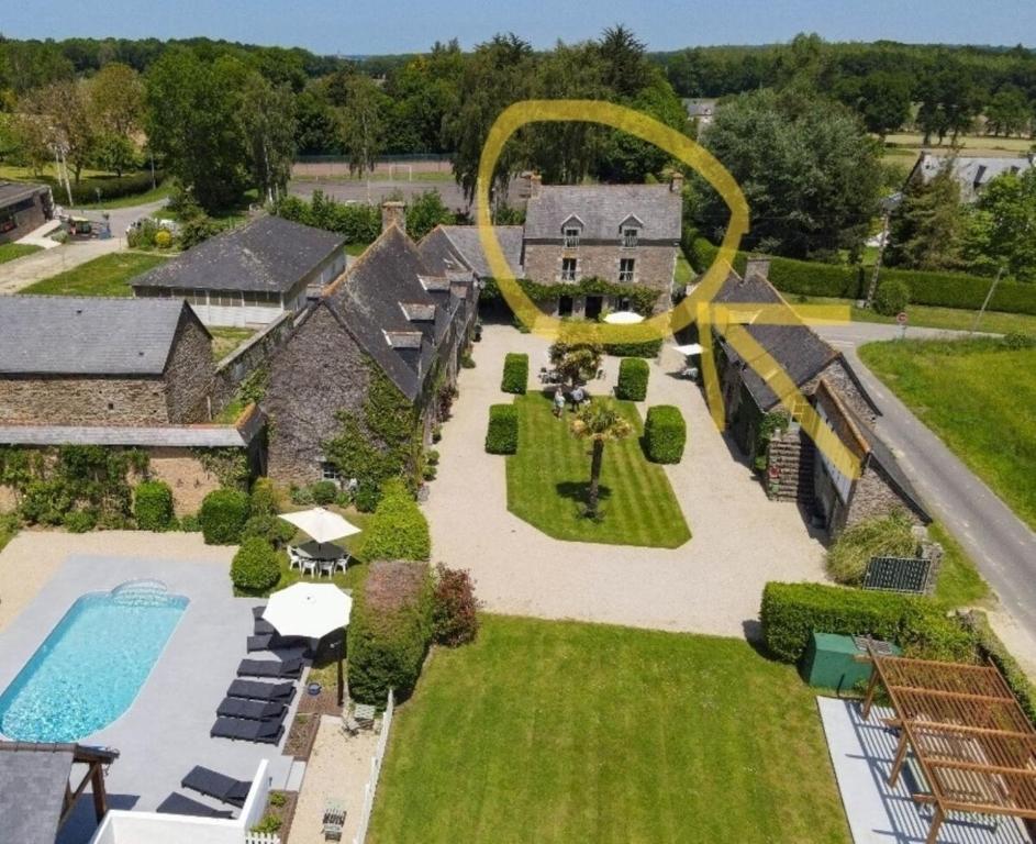 Le Puits, A House In The Grounds Of The Manor - Casa De Vacaciones