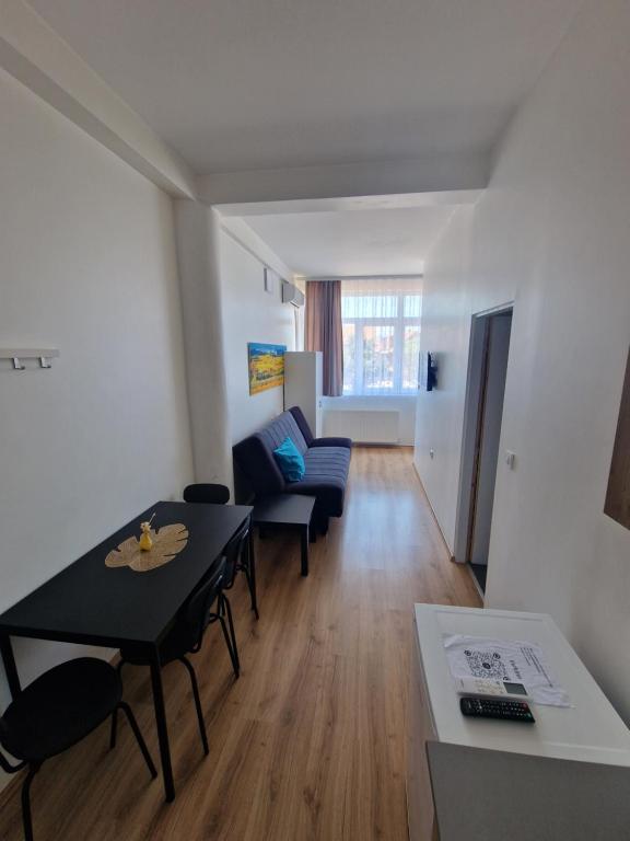 Vurk INN Paracin - Apartamento De Estudio