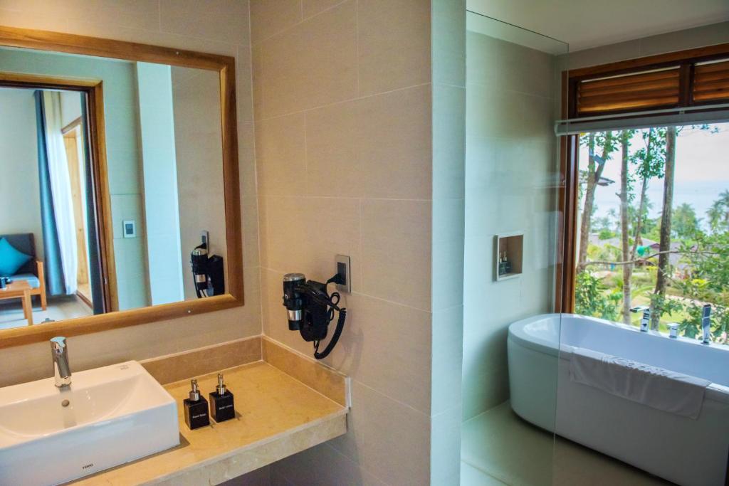 Phòng Deluxe Nhìn Ra Vườn