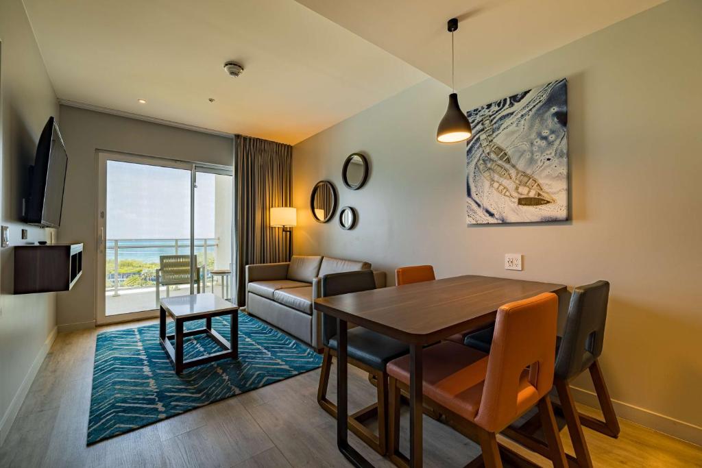 Embassy Suites By Hilton Aruba Beach Resort - One-Bedroom King Suite With Balcony And Ocean View