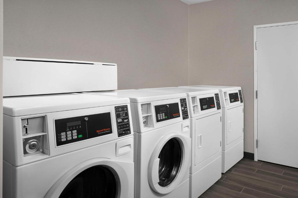 Foto dalla galleria di Home2 Suites By Hilton Poughkeepsie a Poughkeepsie