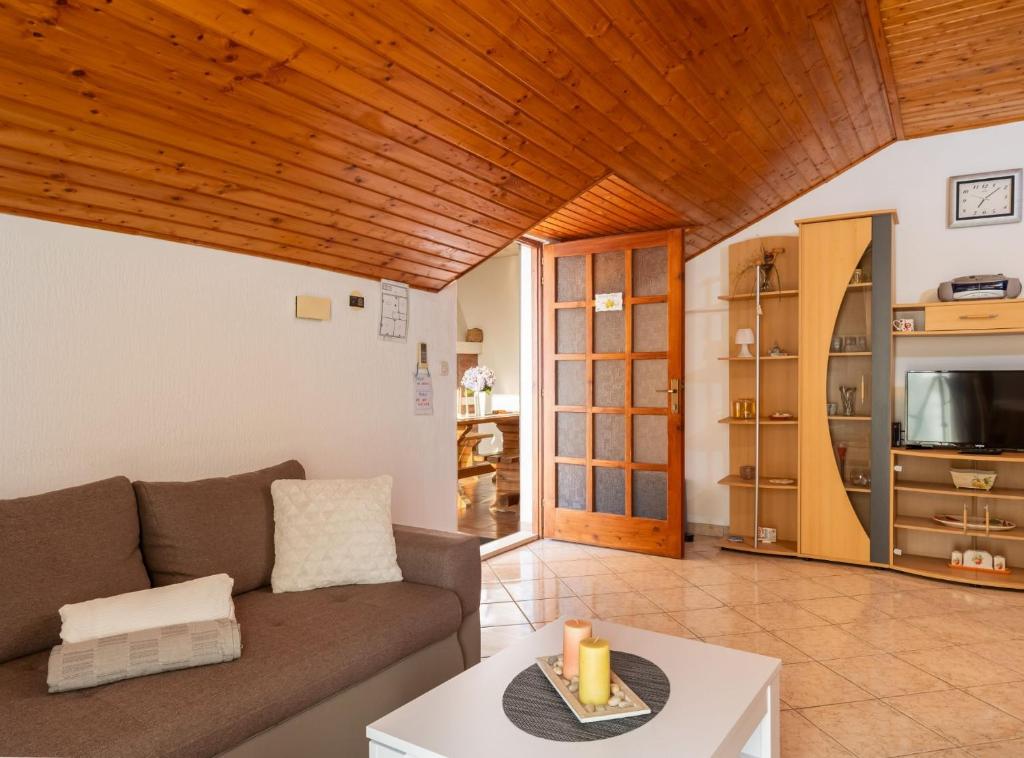 Köök või kööginurk majutusasutuses Villa Source with Private Pool