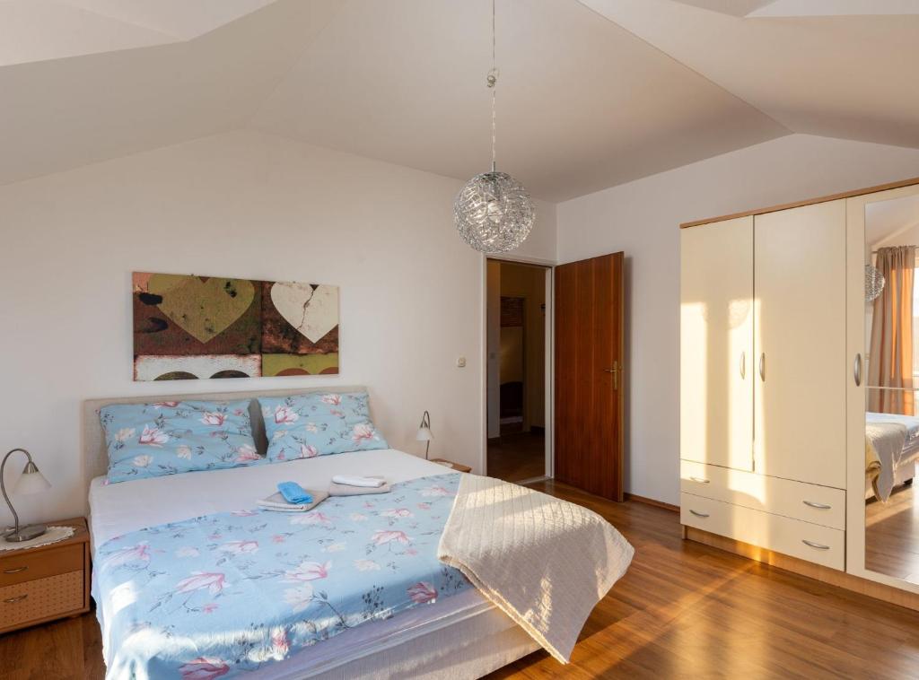 Voodi või voodid majutusasutuse Villa Source with Private Pool toas