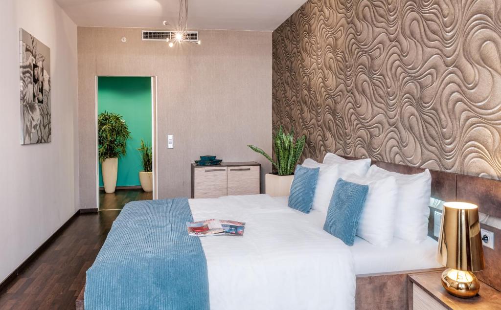 VN3 Terraces Suites by Adrez - Resim 45