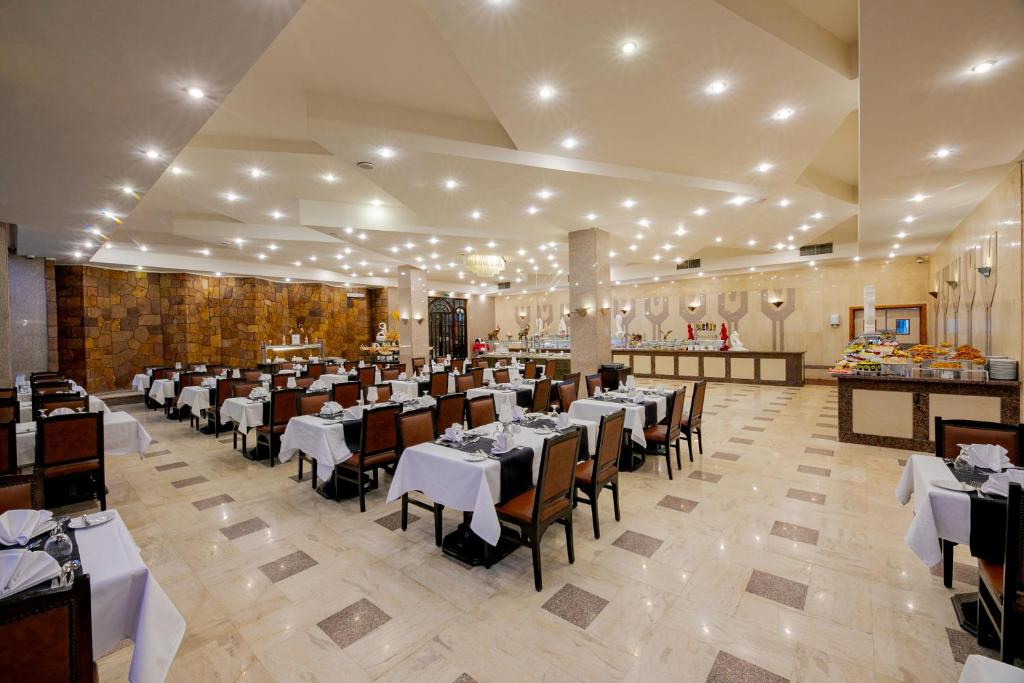 Marlin Inn Azur resort