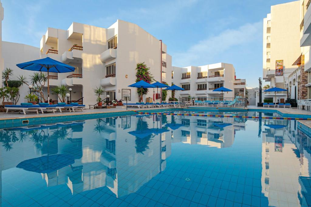 Marlin Inn Azur resort