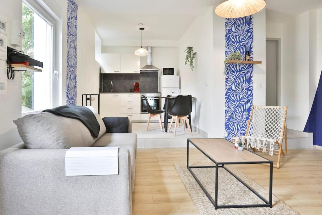 Photo de la galerie de l'établissement RCB-0 Appartement 3pers Mulhouse RDC, à Mulhouse