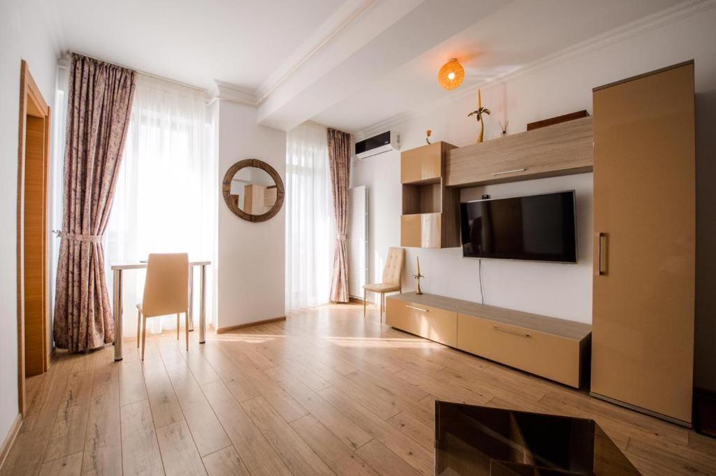 Solid Residence Mamaia - Resim 37