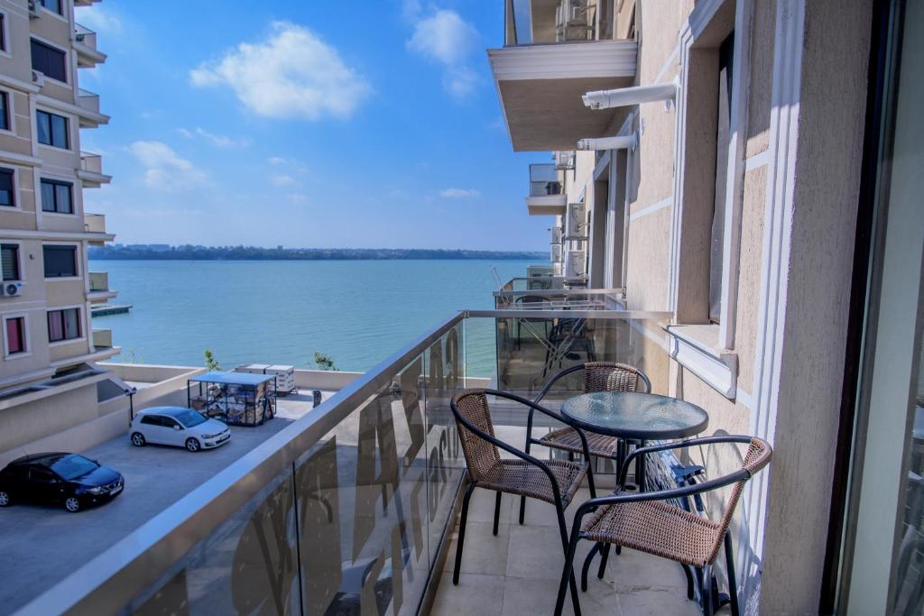 Solid Residence Mamaia - Resim 41