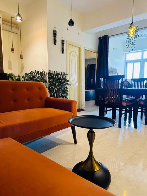 Uprè - Apartamento De Tres Habitaciones