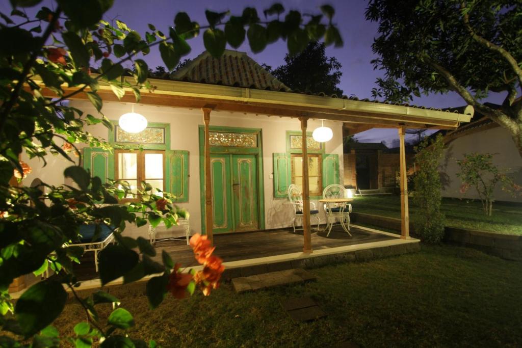 Zahrada ubytování Guesthouse Mooz