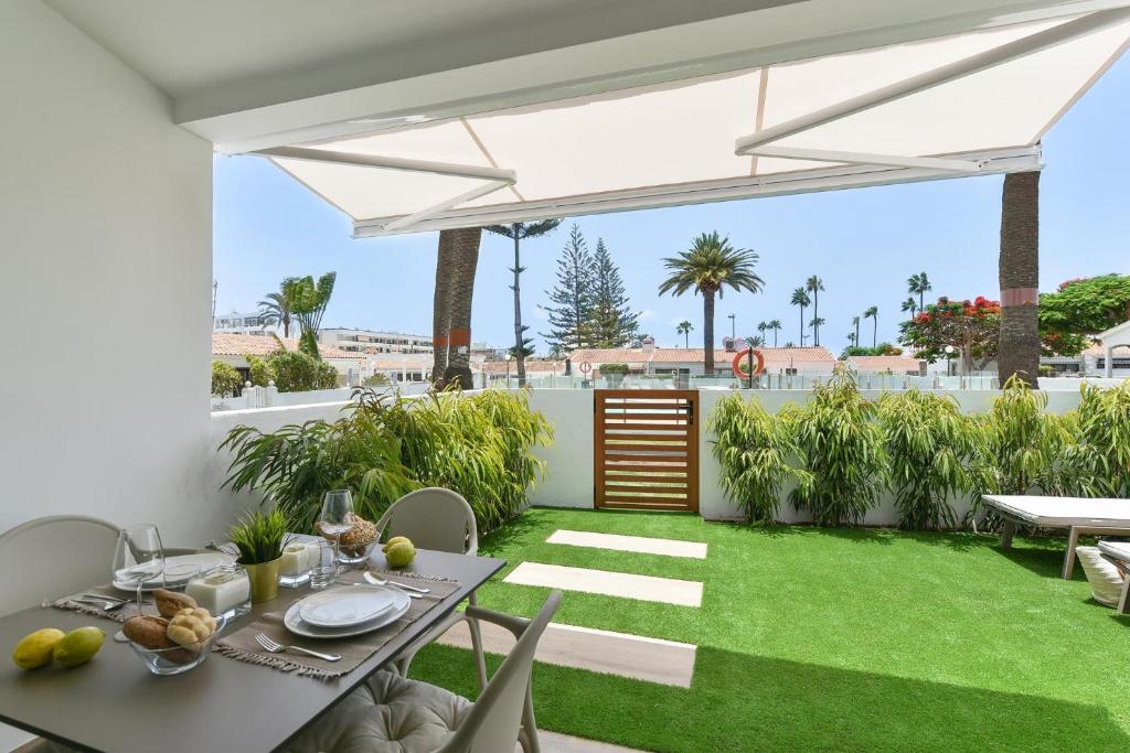 Bungalow Santa Barbara EMB5 by VillaGranCanaria