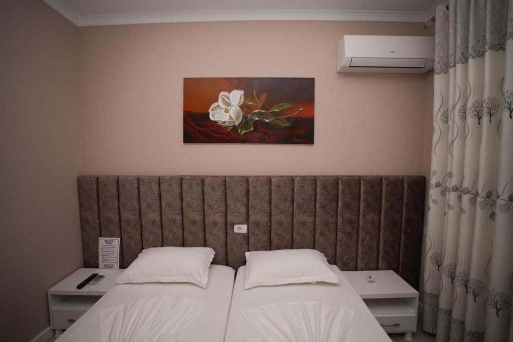 Postel nebo postele na pokoji v ubytování Hotel Kojku