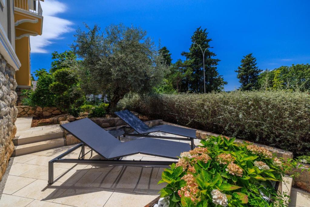 Zahrada ubytování VILLA ERIKA 7 STUDIO