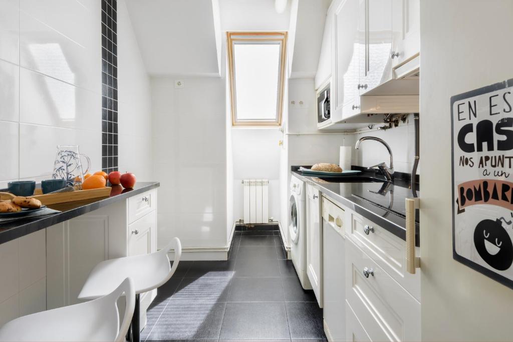 Kuchyň nebo kuchyňský kout v ubytování Canfranc Home